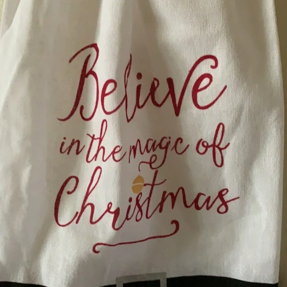 Holiday Collection The Kitchen Towel “Believe in the Magic” Print” New with tags